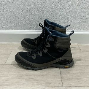 AHNU F19616B Event Waterproof Mid Hiking Boots Shoes 
Women’s Size 8.5